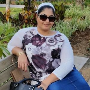 Meet your Posher, Camille